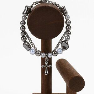 Silver and Pearl Beaded Bracelet